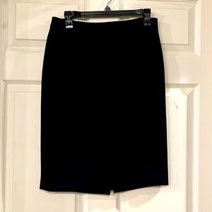 Never worn new J Crew women’s wool pencil skirt, fully lined.